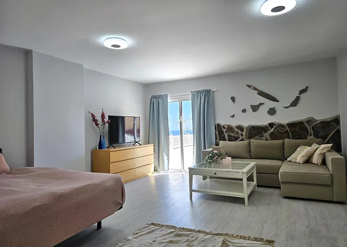 Exclusive Villa With Heated Saltwater Pool, Roof Terrace With Beautiful Views In Mogan