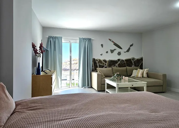 Exclusive Villa With Heated Saltwater Pool, Roof Terrace With Beautiful Views In Mogan